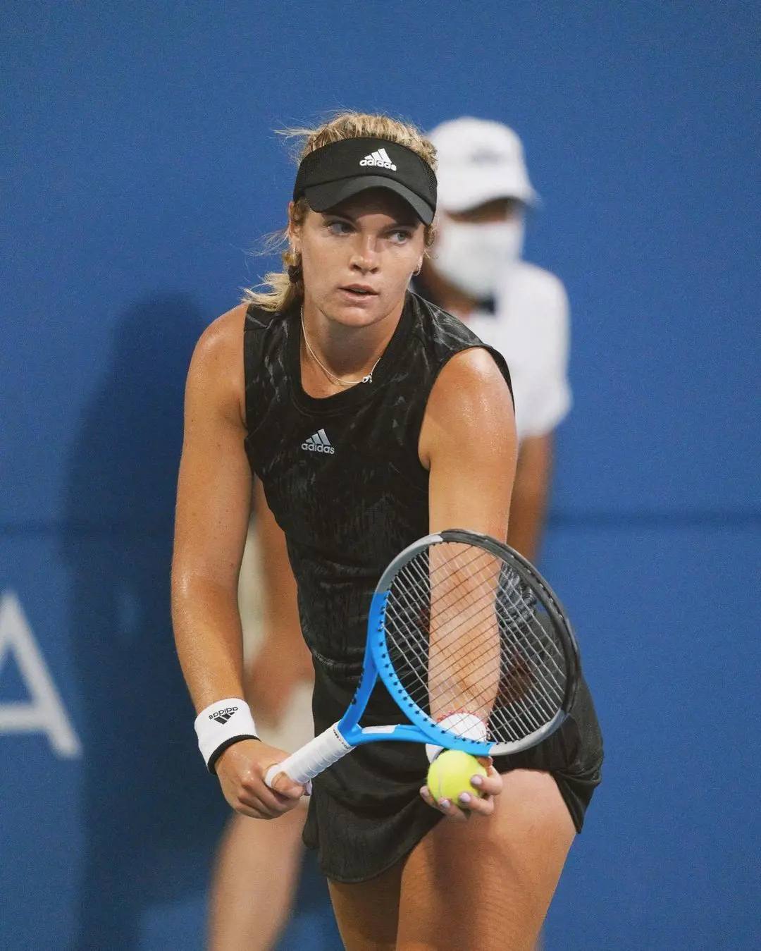 U.S. Open 2021's finalist, Caty McNally mainly wears Adidas gear during her matches.