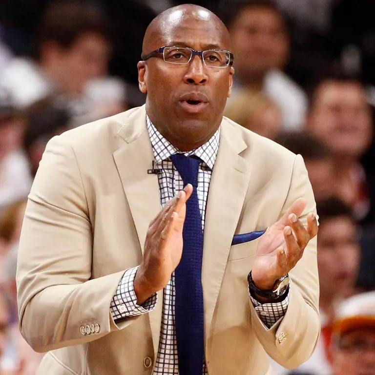 Mike Brown is the current head coach of Sacramento Kings baseketball team.