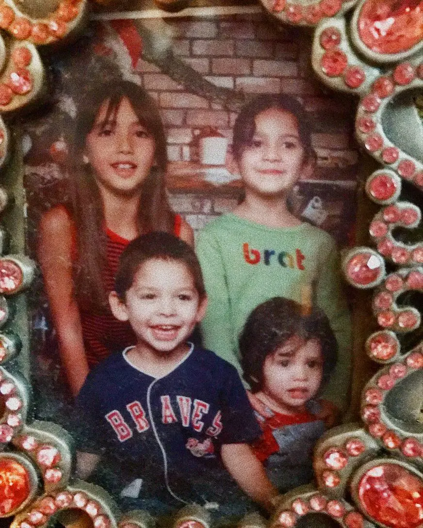 Ryan and his elder sisters and brother during their childhood days