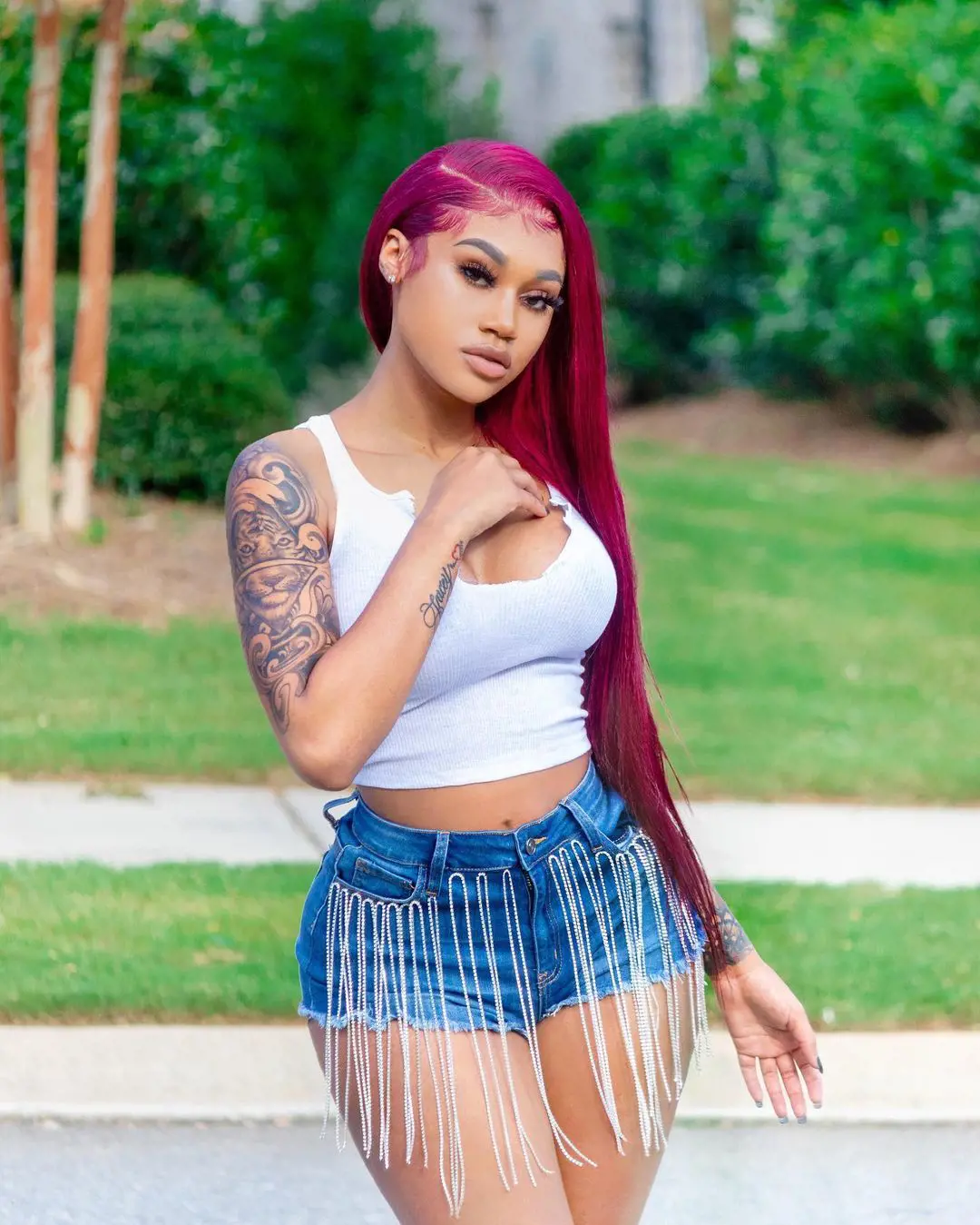Jania puts NBA Youngboy on blast and says his chest tattoo is not of her  its of his girlfriend confirming that she has broken up with him VIDEO