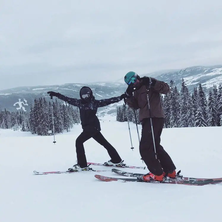 Noami and Ygal having a good time skiing in Hafjell, Norway in January 2018
